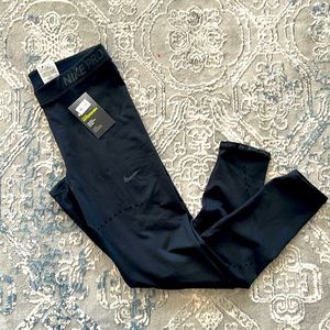 NikePro Hypewarm Leggings